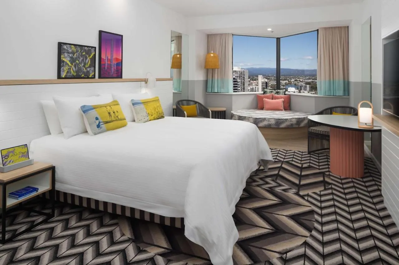 Hotel Qt Gold Coast