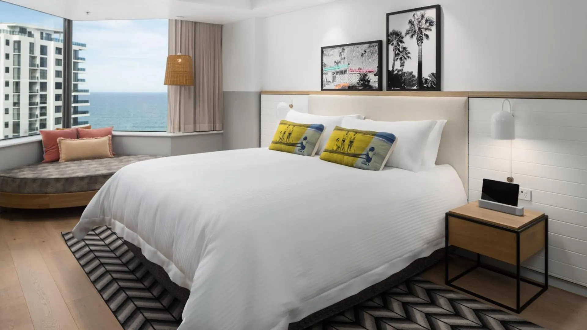 Hotel Qt Gold Coast