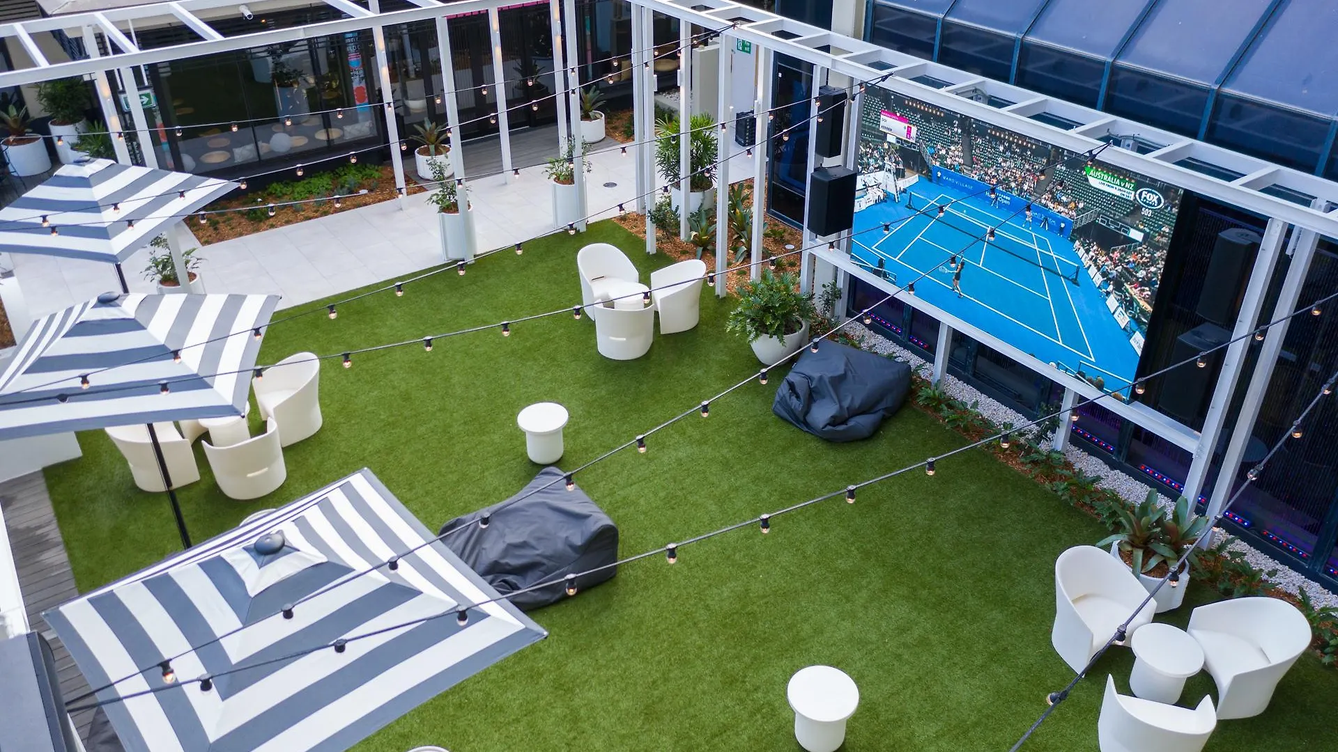 Qt Gold Coast Hotel