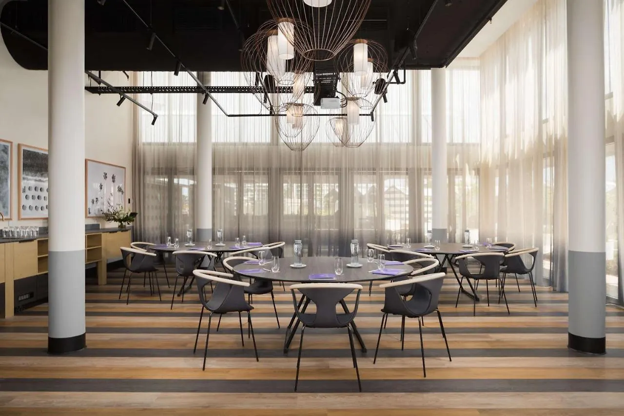 Qt Gold Coast Hotel